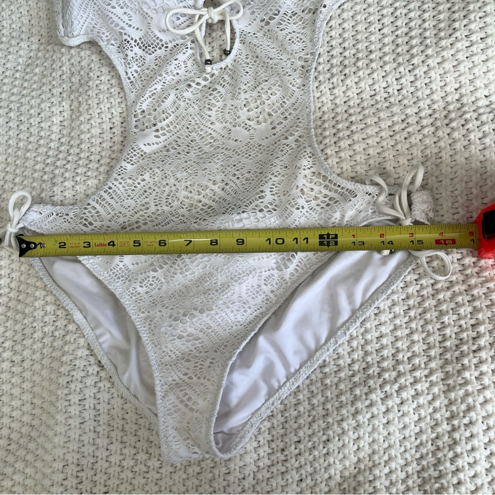 Polo Ralph Lauren White Lace Crochet Women’s One Piece Swimsuit Blue Label - Picture 6 of 12